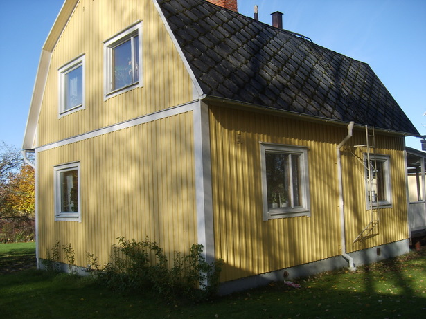 Bild för uppdrag: Tvättning av en villa fasad i Karlskoga