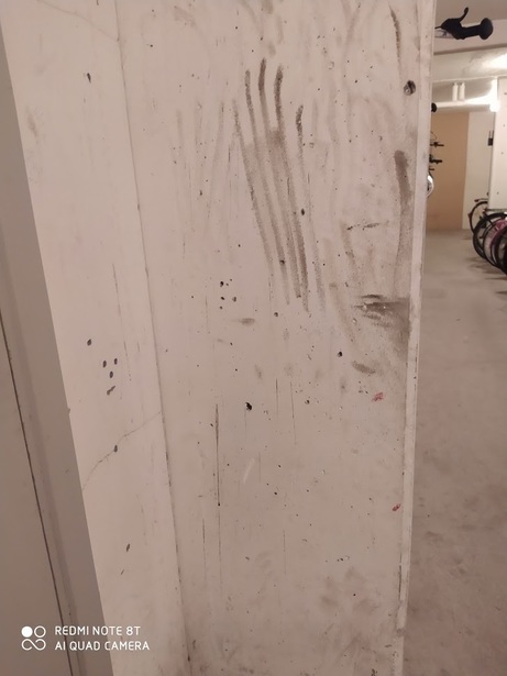 Bild för uppdrag: Målning av väggar i Västerås