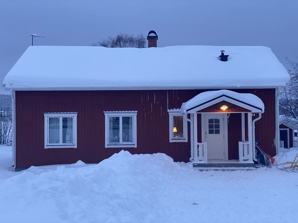 Bild för uppdrag: Städning av bottenvåning på 70 kvm i Kiruna
