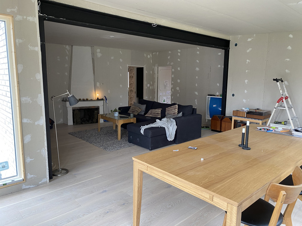 Bild för uppdrag: Slipa, spackling, måla i Tyresö