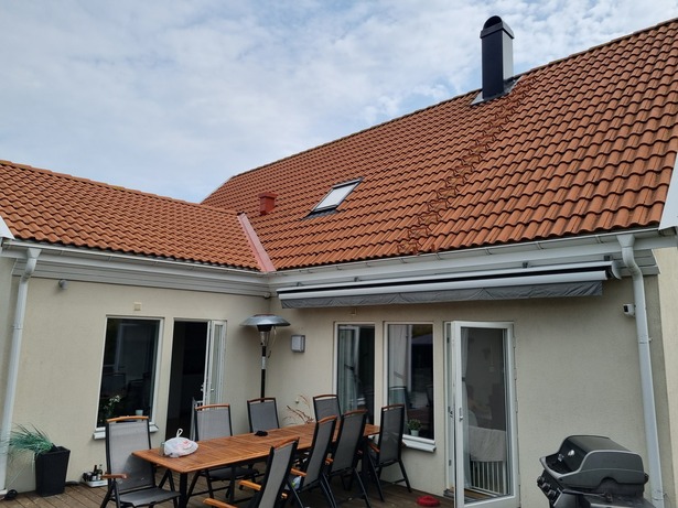 Bild för uppdrag: Renovering och målning av en husfasad i Trelleborg