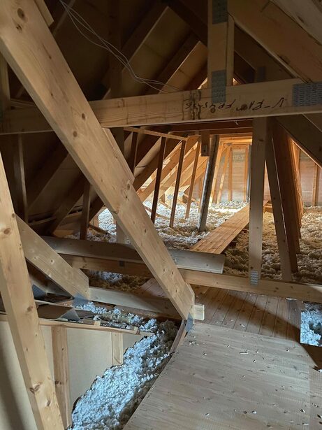 Bild för uppdrag: Vindsrenovering i Vallentuna